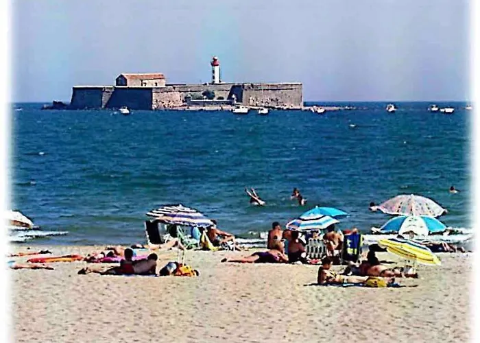 Lovicea Balneo Suite, 200m شقة