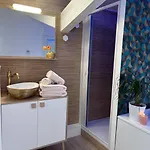 Apartman Lovicea Balneo Suite, 200m